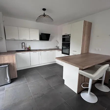 Of Standing With Swimming Pool Апартаменты Сен-Рафаэль